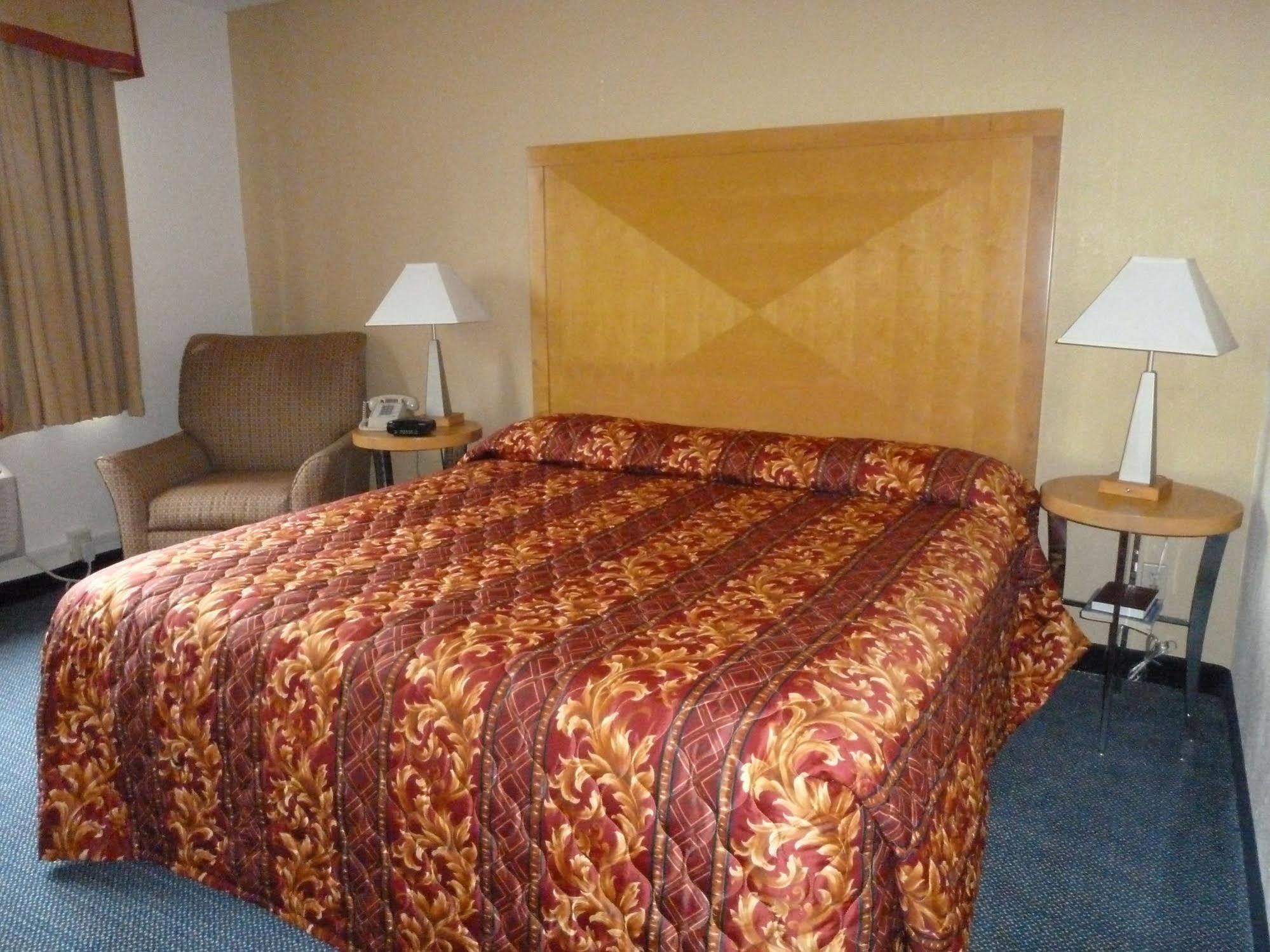 Katahdin & Hotel Millinocket