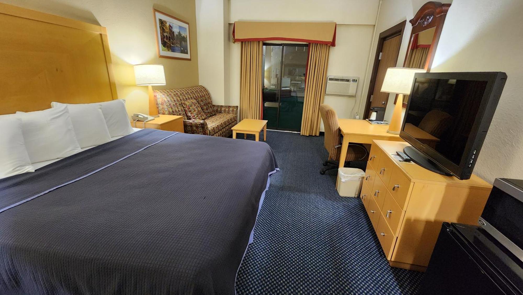 Katahdin & Hotel Millinocket