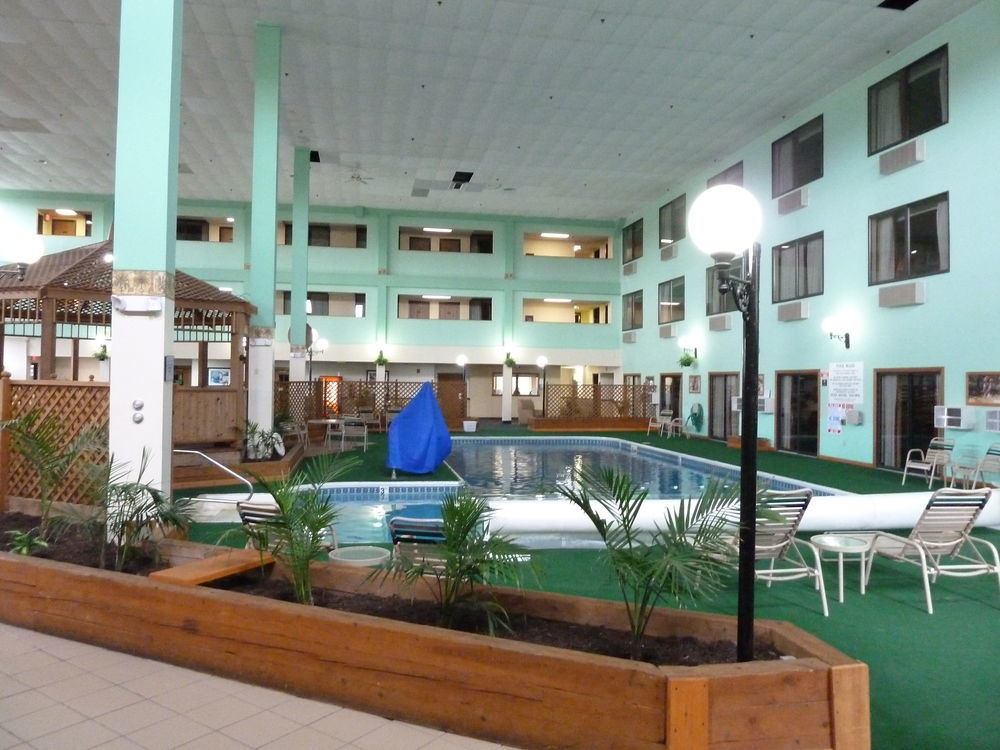 Katahdin & Hotel Millinocket